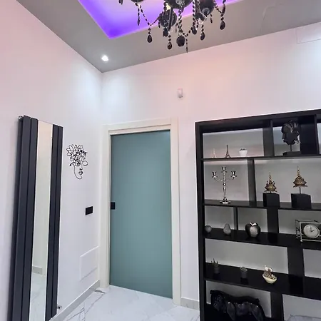 Veneto White Apartment